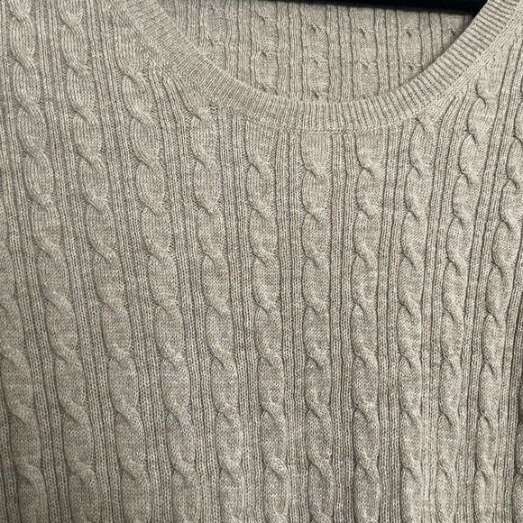 Uniqlo Women's Beige Cable Knit Sweater Wool and Cashmere Mix Material - Picture 2 of 5